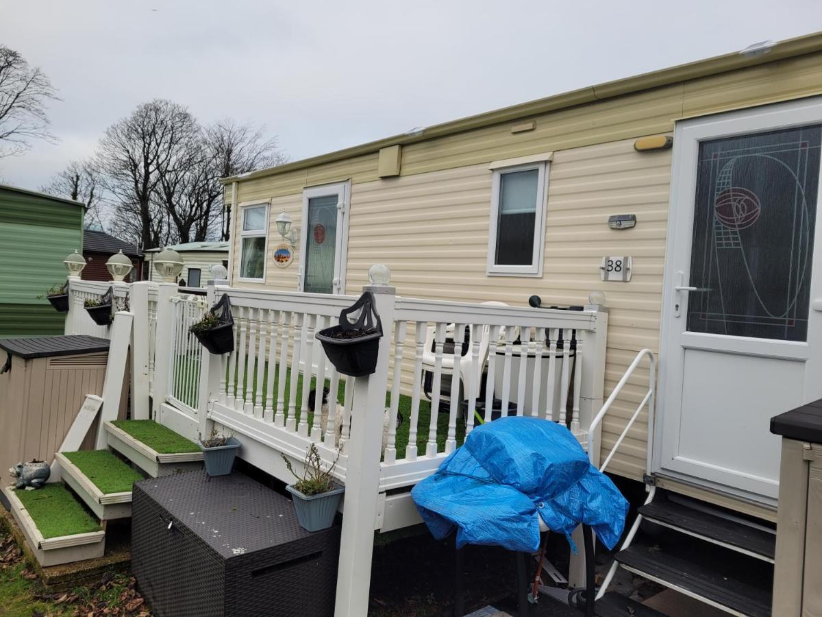 Cairnryan Heights 2 Bed Caravan Holiday Home สแตรนราร์ ภายนอก รูปภาพ